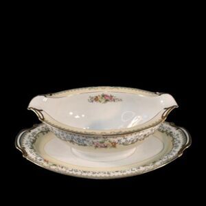Noritake Woodmere 662 Gravy Sauce Boat
